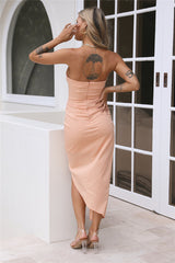 Exciting Love Midi Dress Peach
