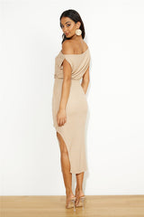 Desired By Me Midi Dress Gold