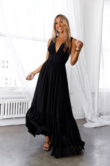 Stand Out Heart Maxi Dress Black